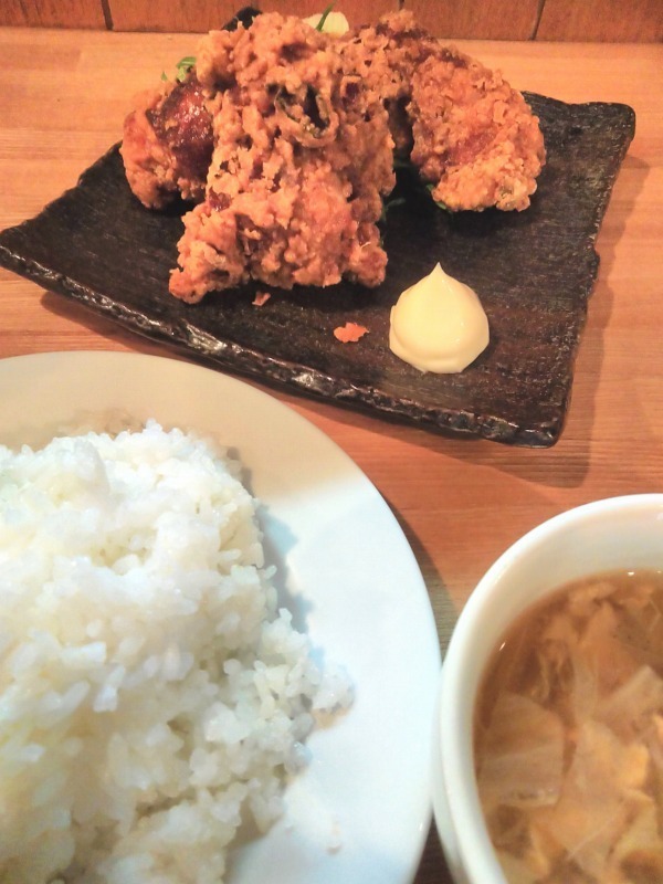 あっとほーむデスク