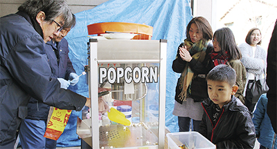 ごみ収集職員 住民と交流