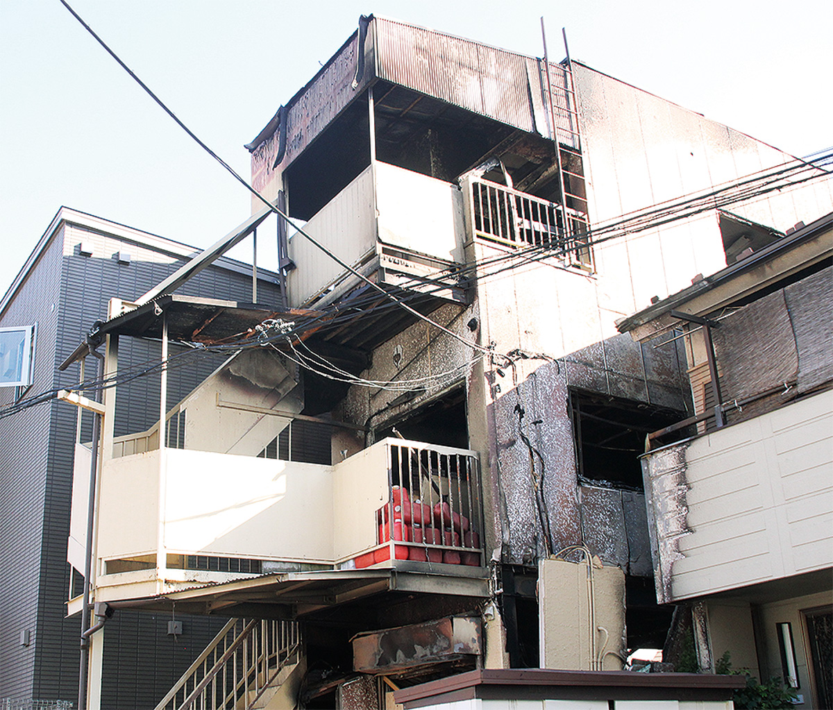 横浜 市 泉 区 火事