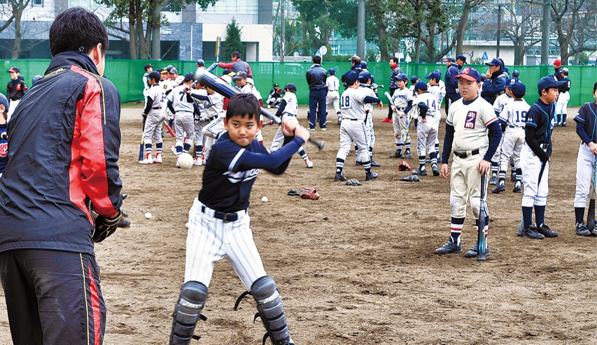 打撃・投球・守備練習を行った