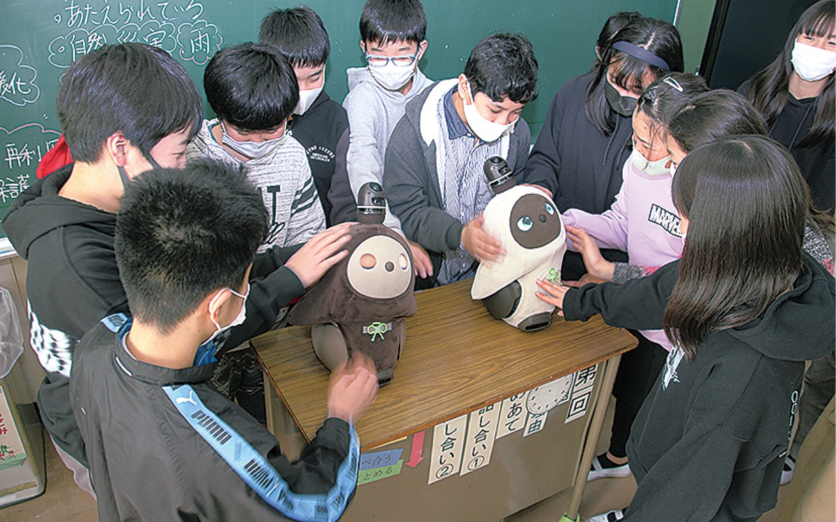 教育にＡＩロボ活用