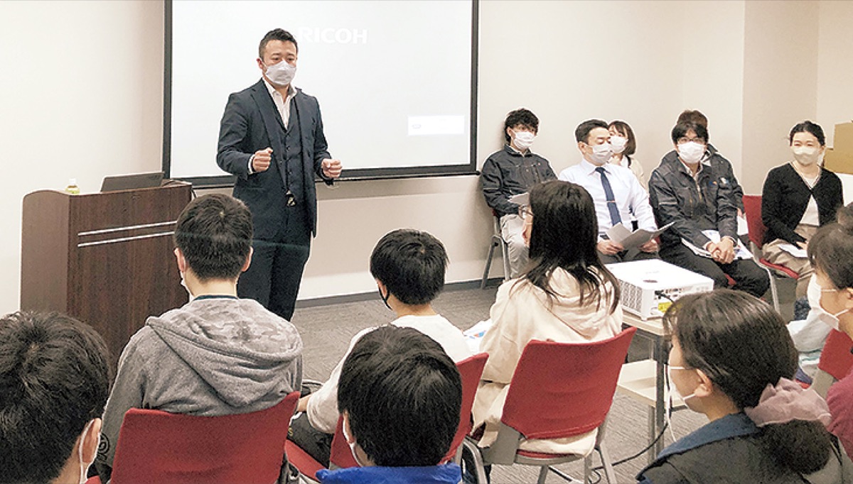 日枝小６年生小俣組を訪問