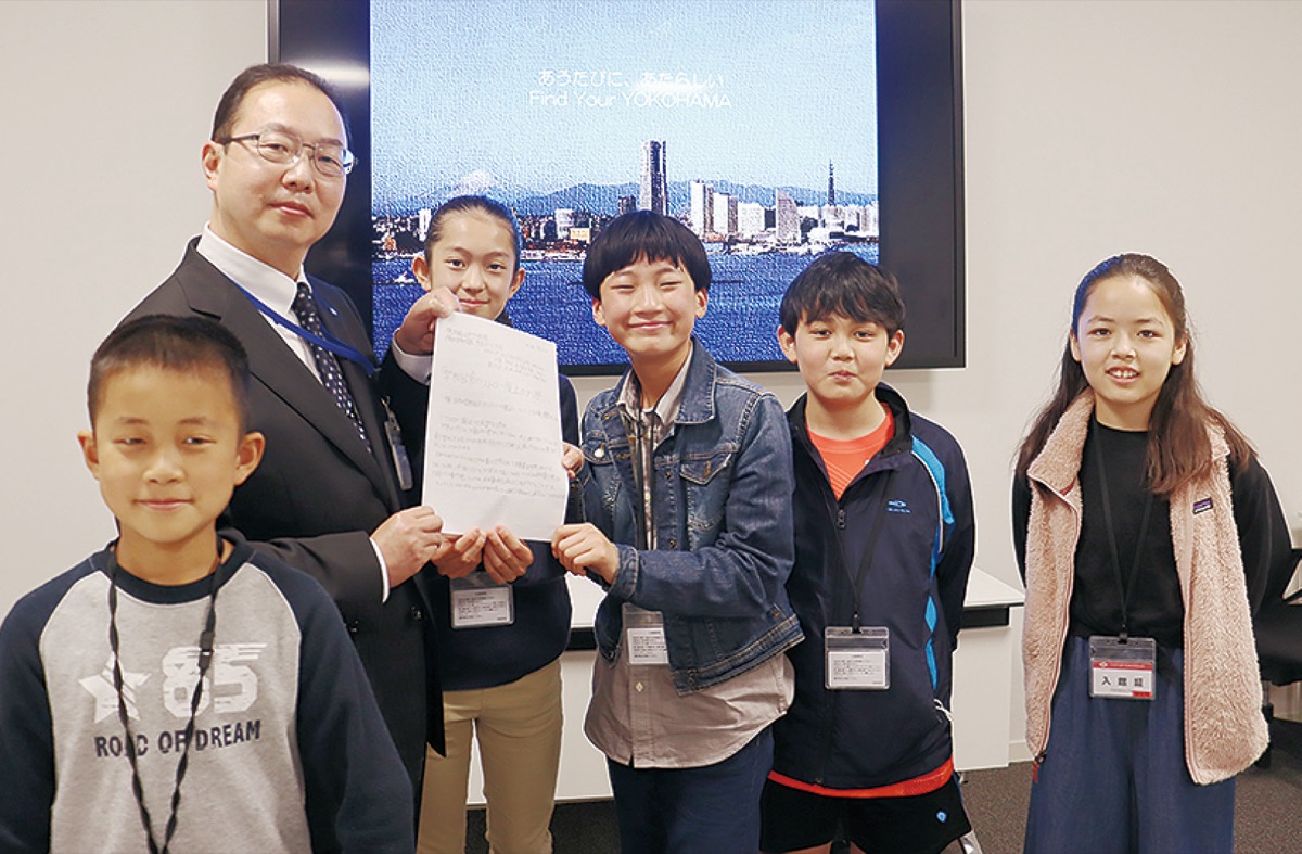 プラ製ストロー変更へ