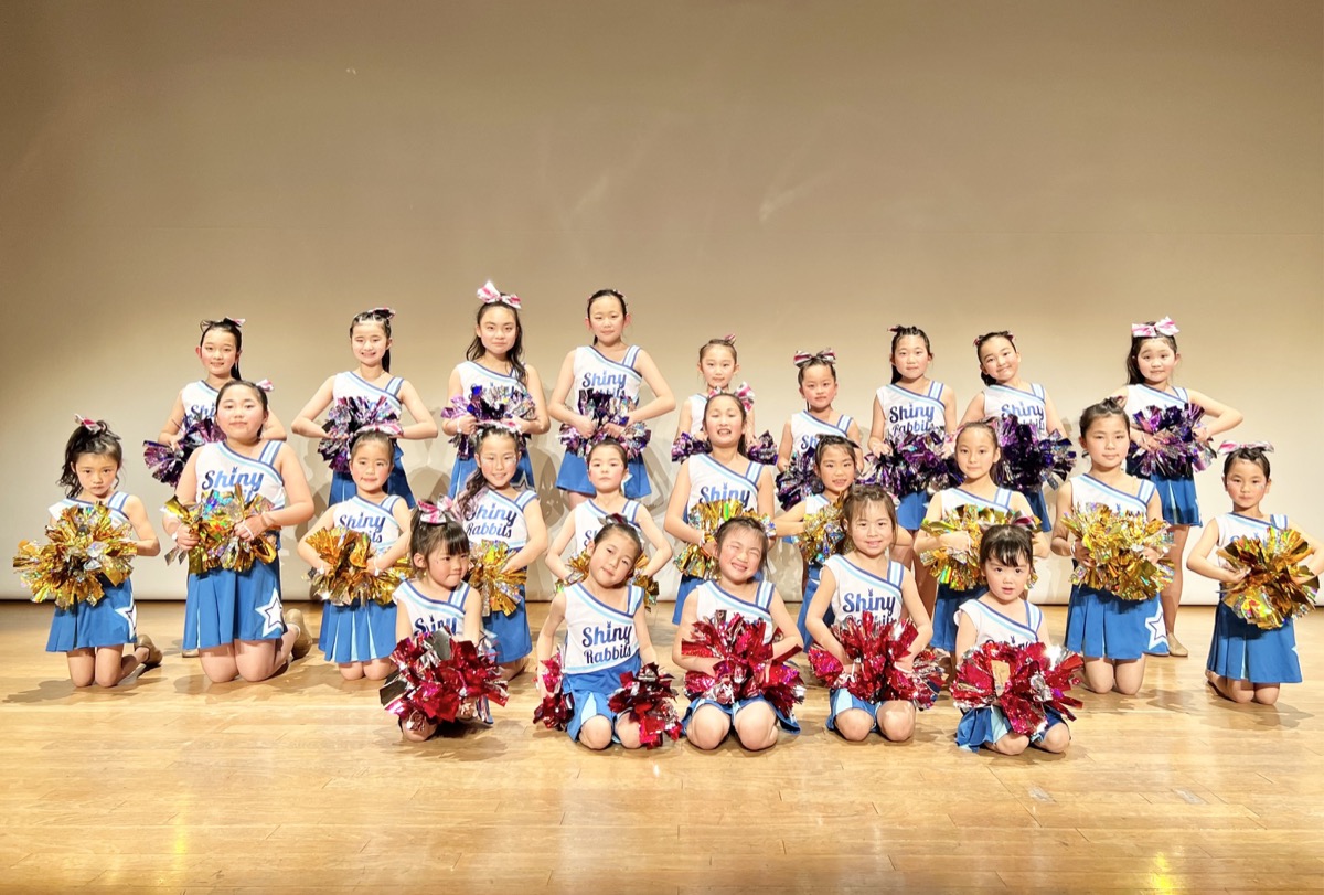 キッズチアダンスチーム「シャイニーラビッツ」が部員募集　永田台コミハ拠点