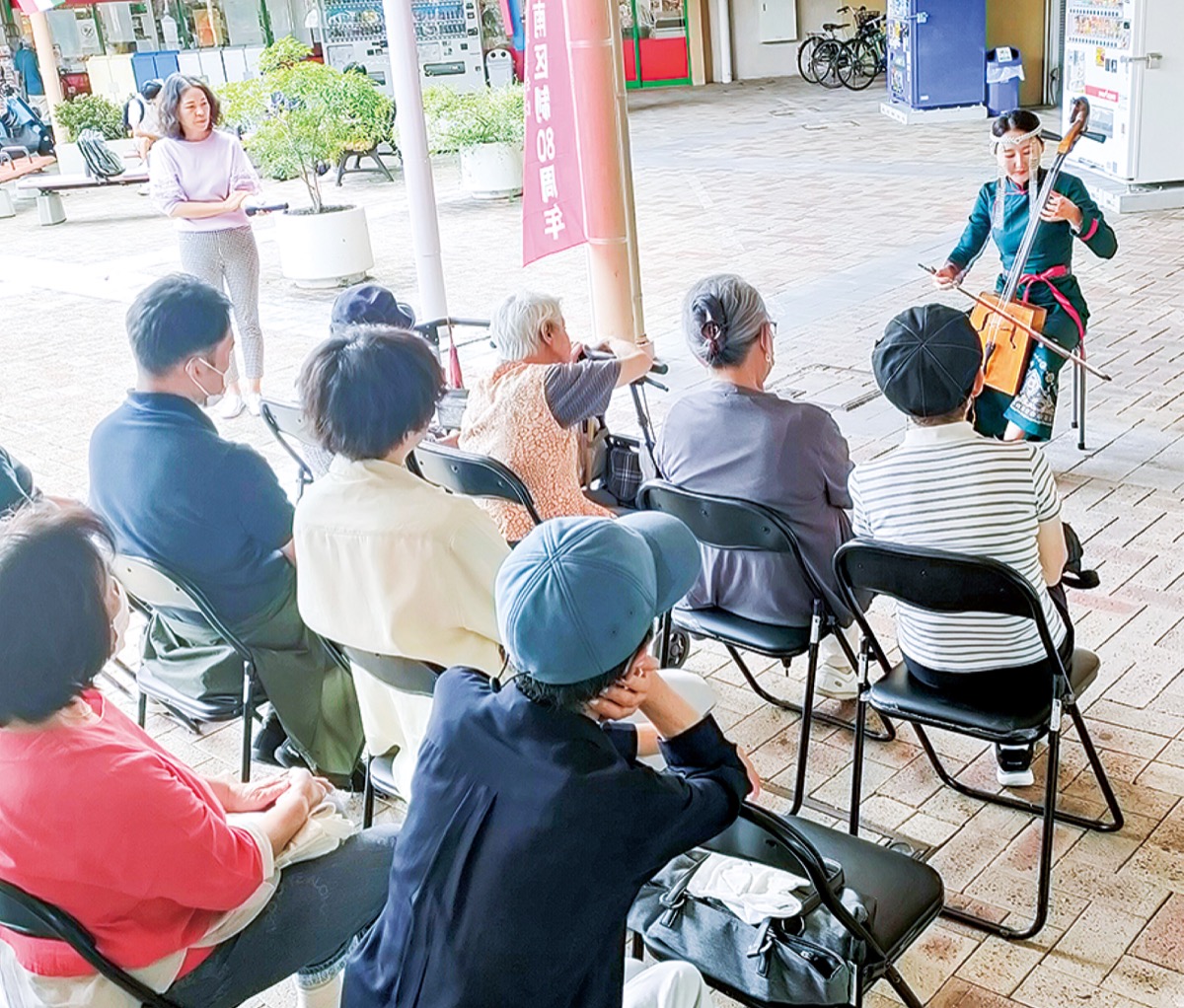 外国人入居者と交流