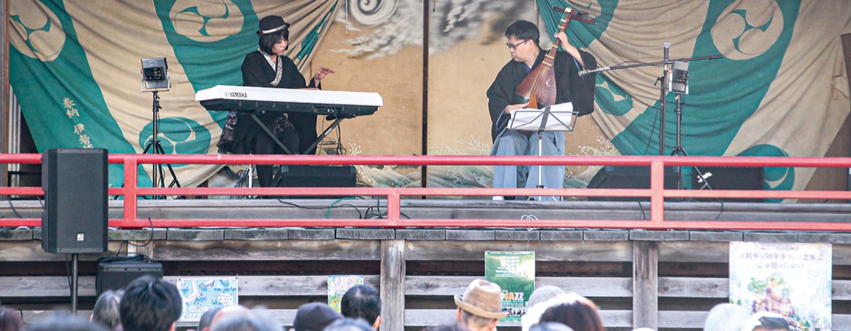 日枝神社でジャズ演奏