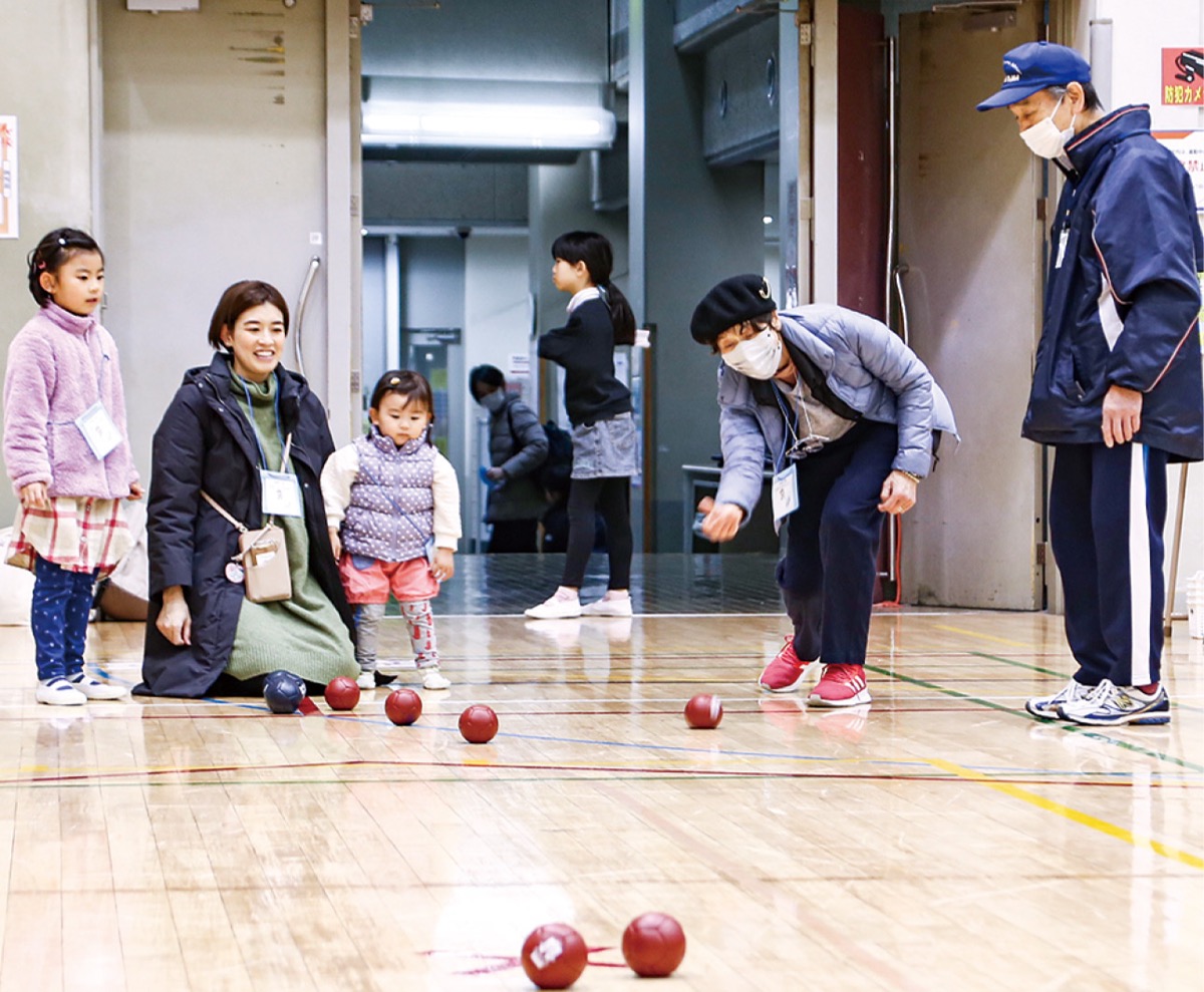 老若男女がスポーツ