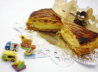 「王様のお菓子」という意味のガレット・デ・ロワ