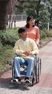 ガイドヘルパー資格で障害者の外出をサポート