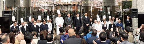 スタッフ一同で見送った