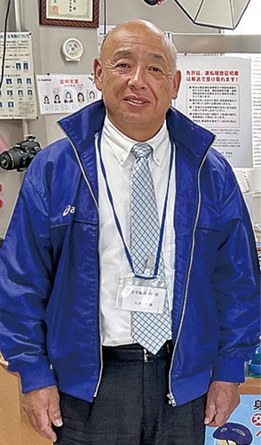窓口業務を担う八木事務長