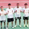 大会新記録を出した４×１００ｍリレーの選手たち（同部提供）