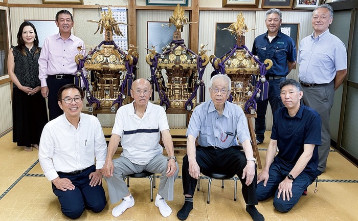 保土ケ谷区 霞台、岩崎町のみこし三基 70年経て、作り手と再会 「半原宮大工」が製作