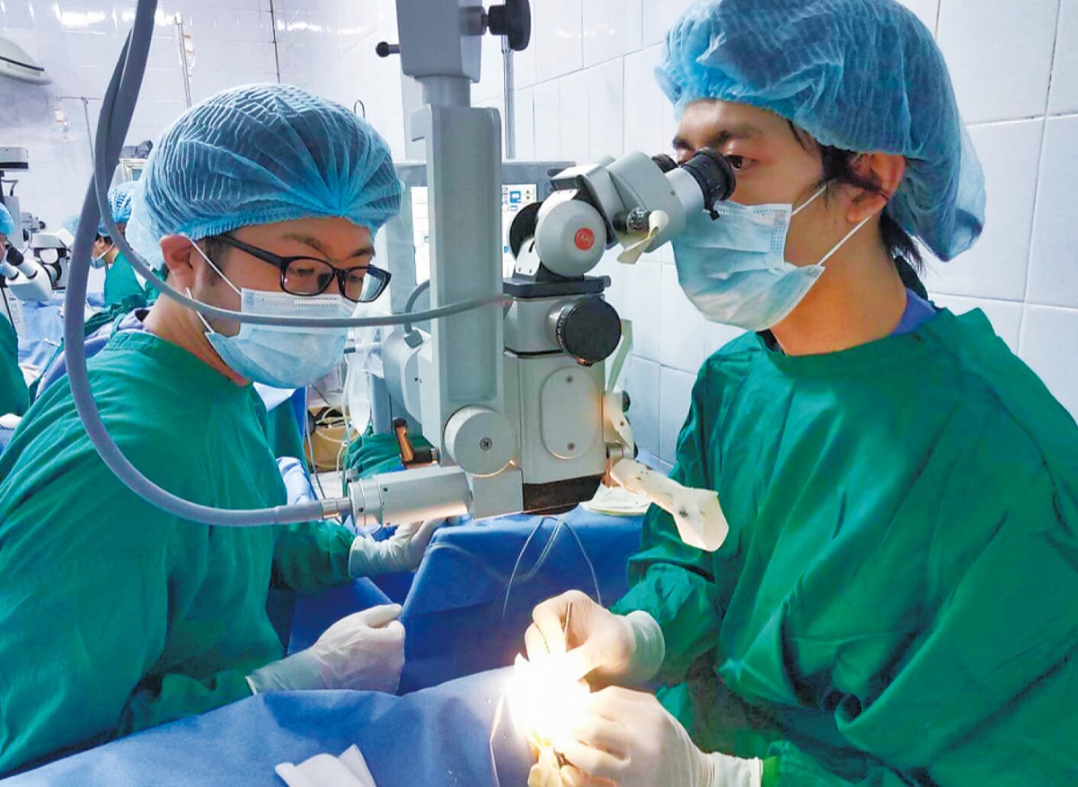 白内障日帰り手術のススメ (写真1)