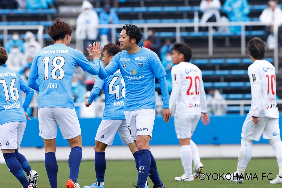 勢い止まらず‼︎開幕8戦負けなしで首位キープ (写真1)
