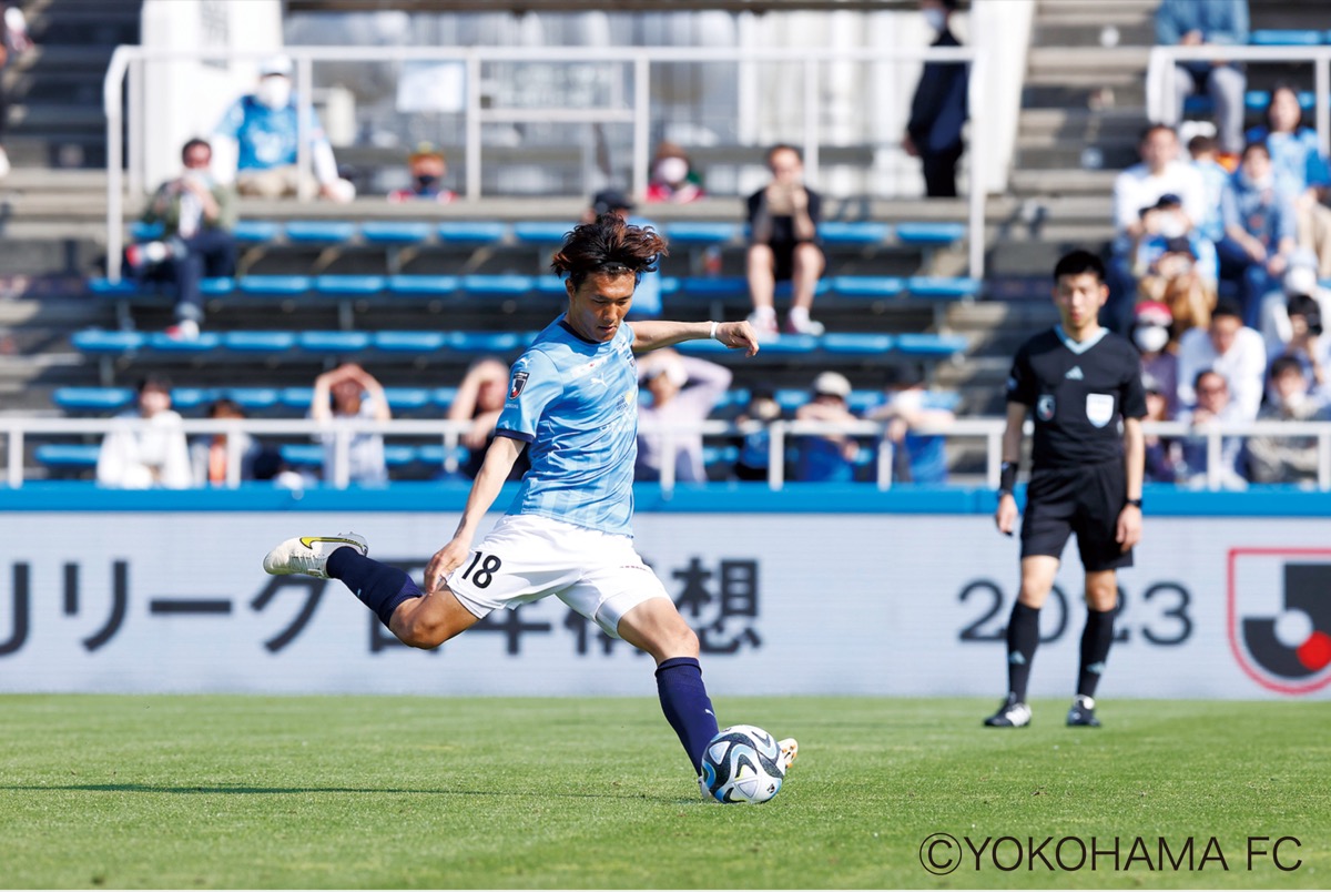 横浜FCが最下位脱出！エース小川航基が得点ランキングトップの５ゴール目 (写真1)