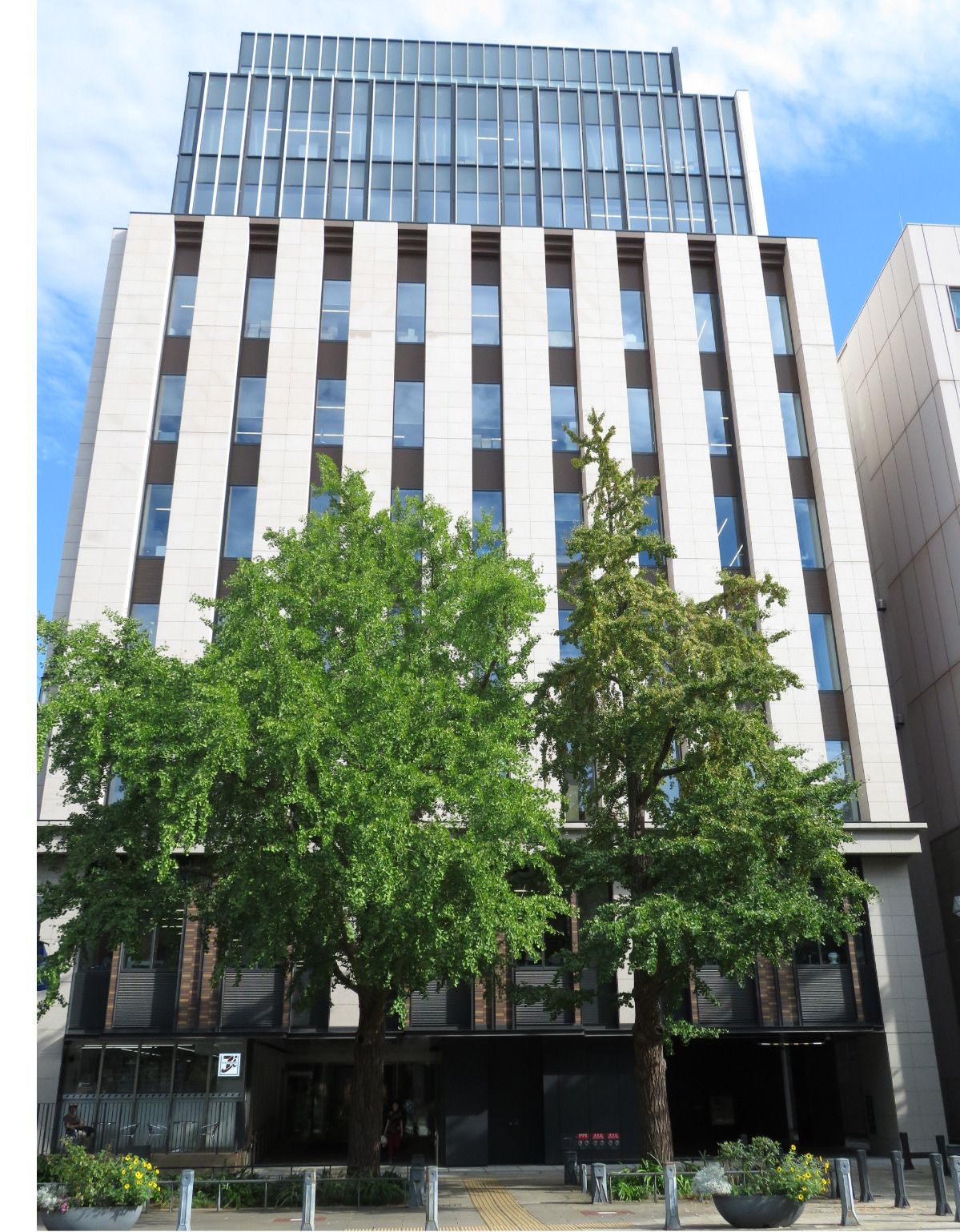 県庁東庁舎