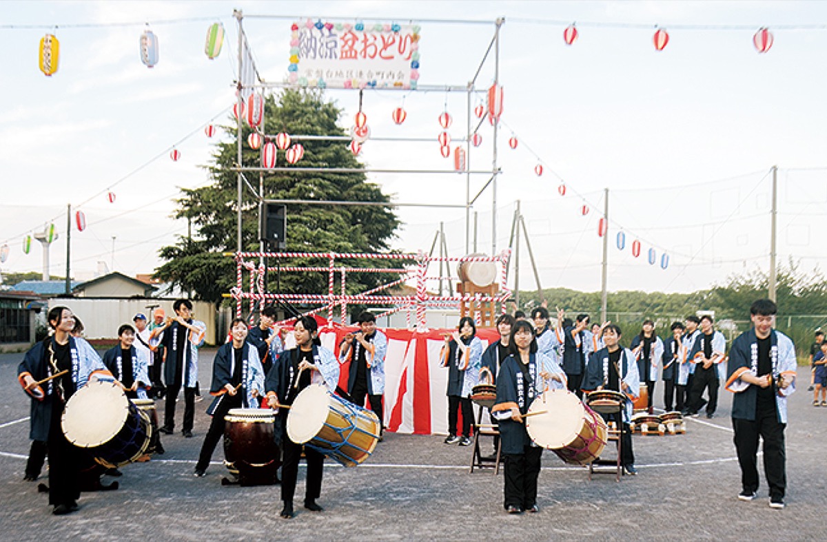 天候恵まれ、笑顔の輪