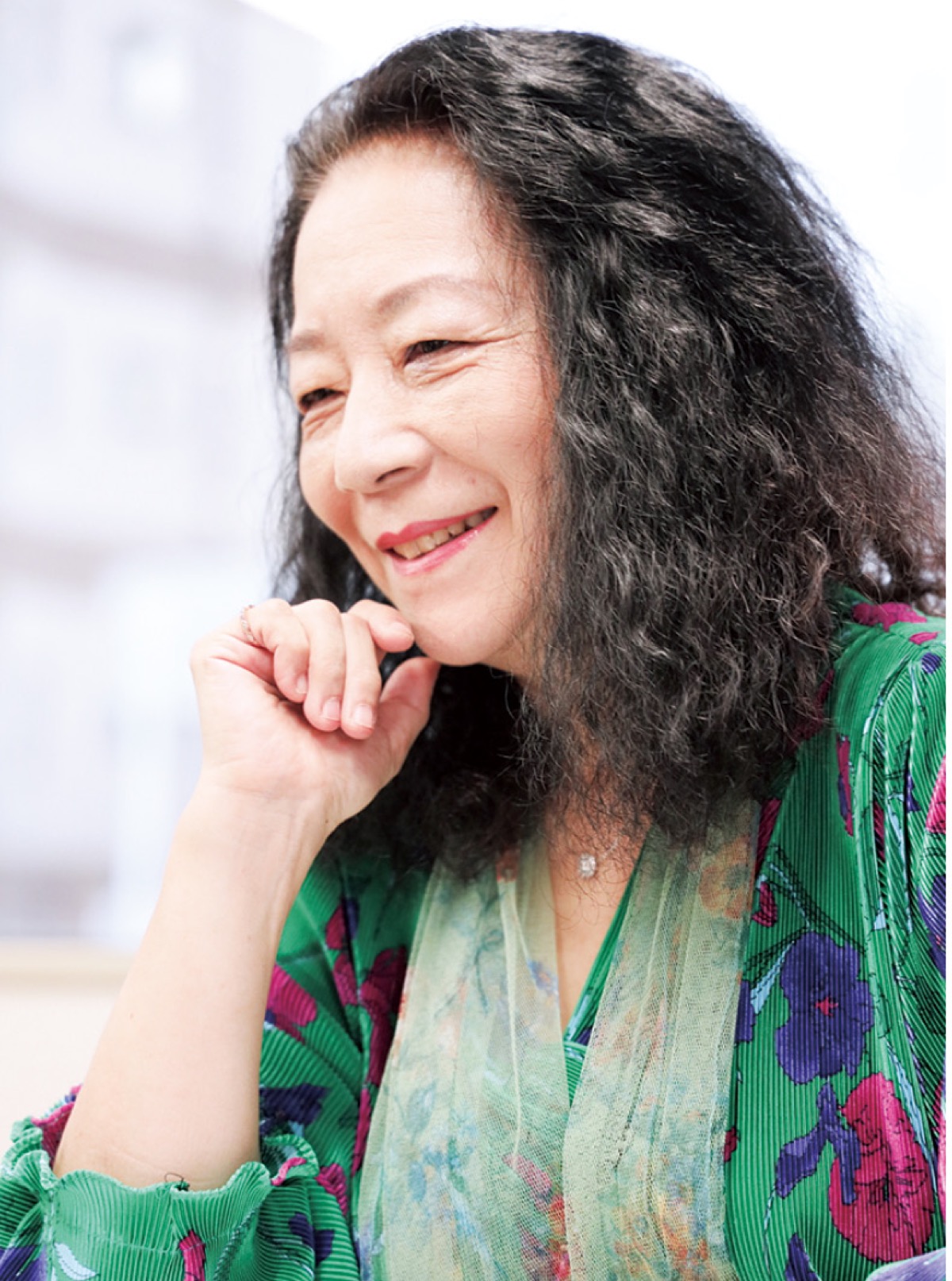 歴史刻むピアノを演奏