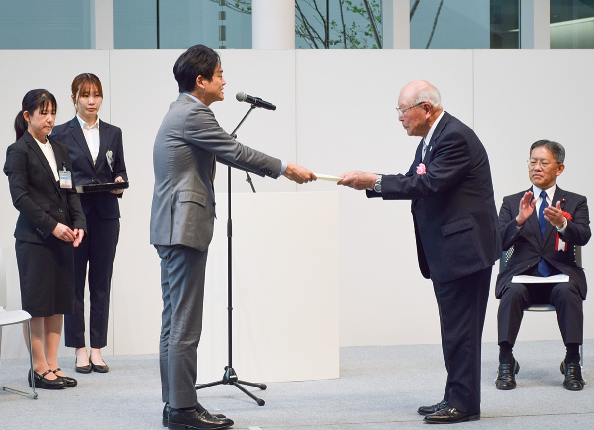 環境行動推進者を表彰