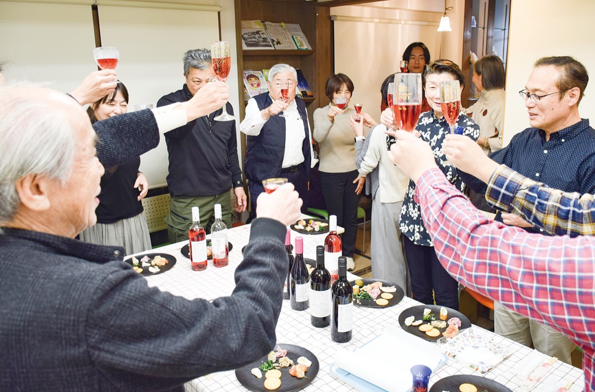 開港ワイン ロゼを試飲