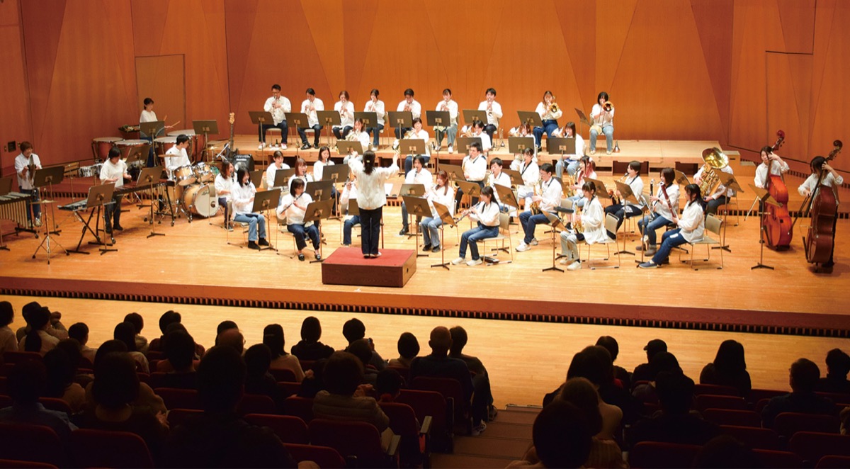 「演奏の機会を」