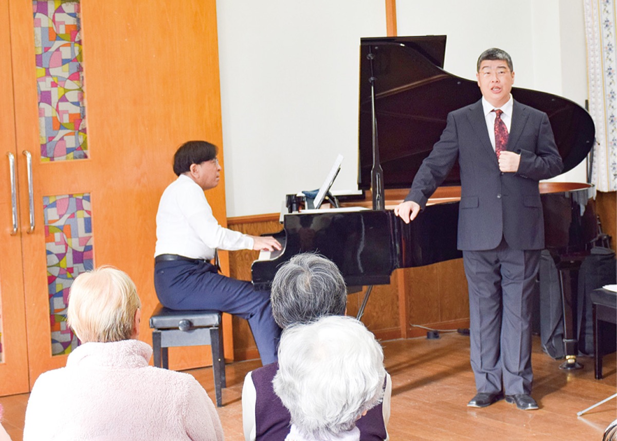 響きある歌声で魅了