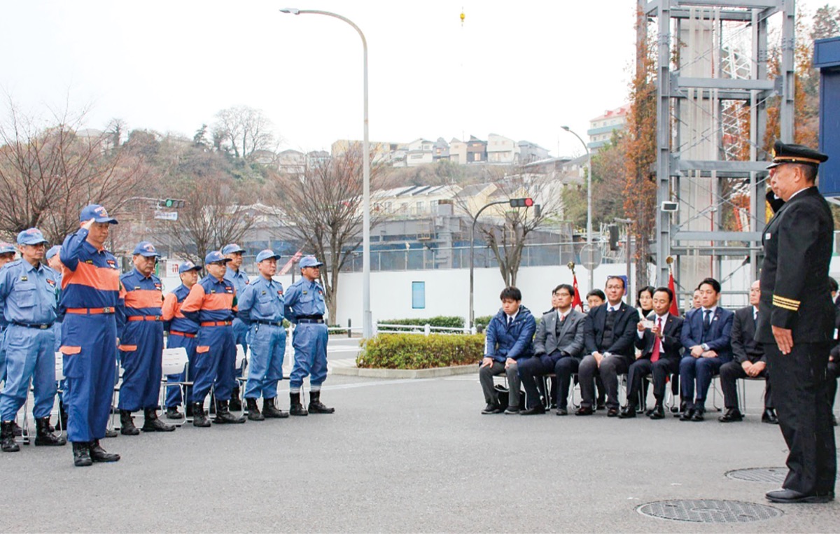 消防団員に激励の言葉