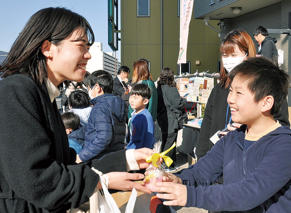 コーヒーかすを再利用
