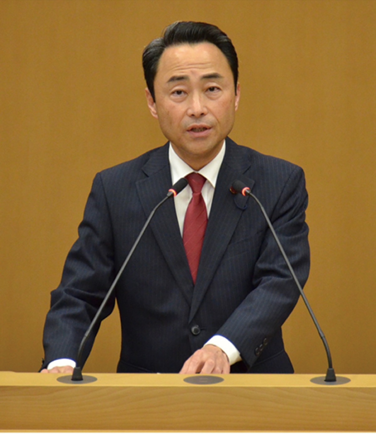 代表質疑の様子