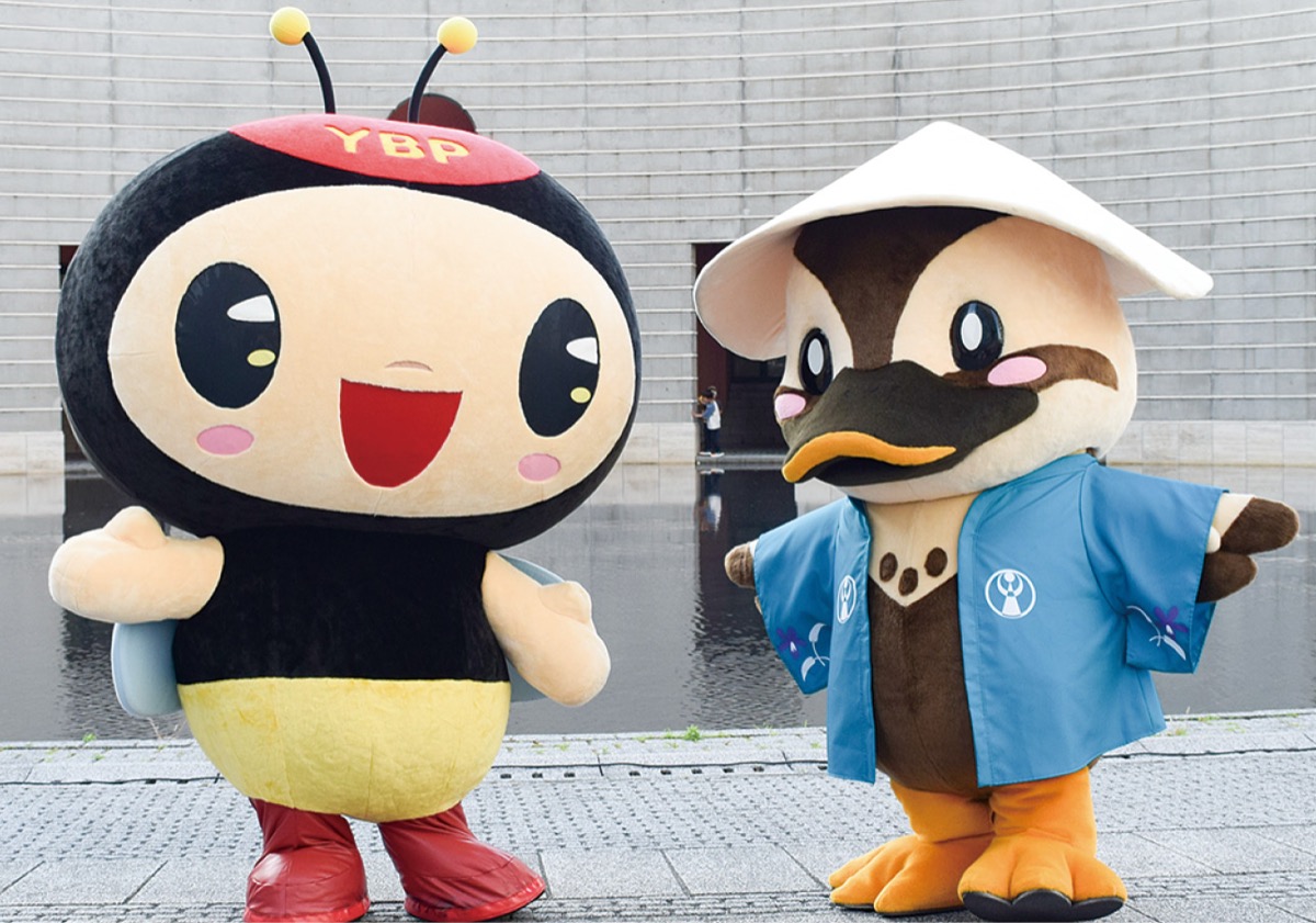 ほたりん(左)と、ほどぴー