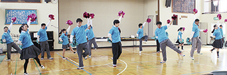 県大会で披露したダンス（鶴見養護学校）