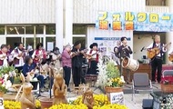 南米の民族楽器で演奏会