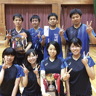 スポセンで卓球大会 59チームが参加 鶴見区 タウンニュース