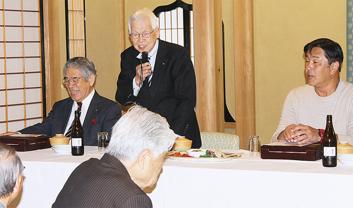 黄綬褒章で祝賀会