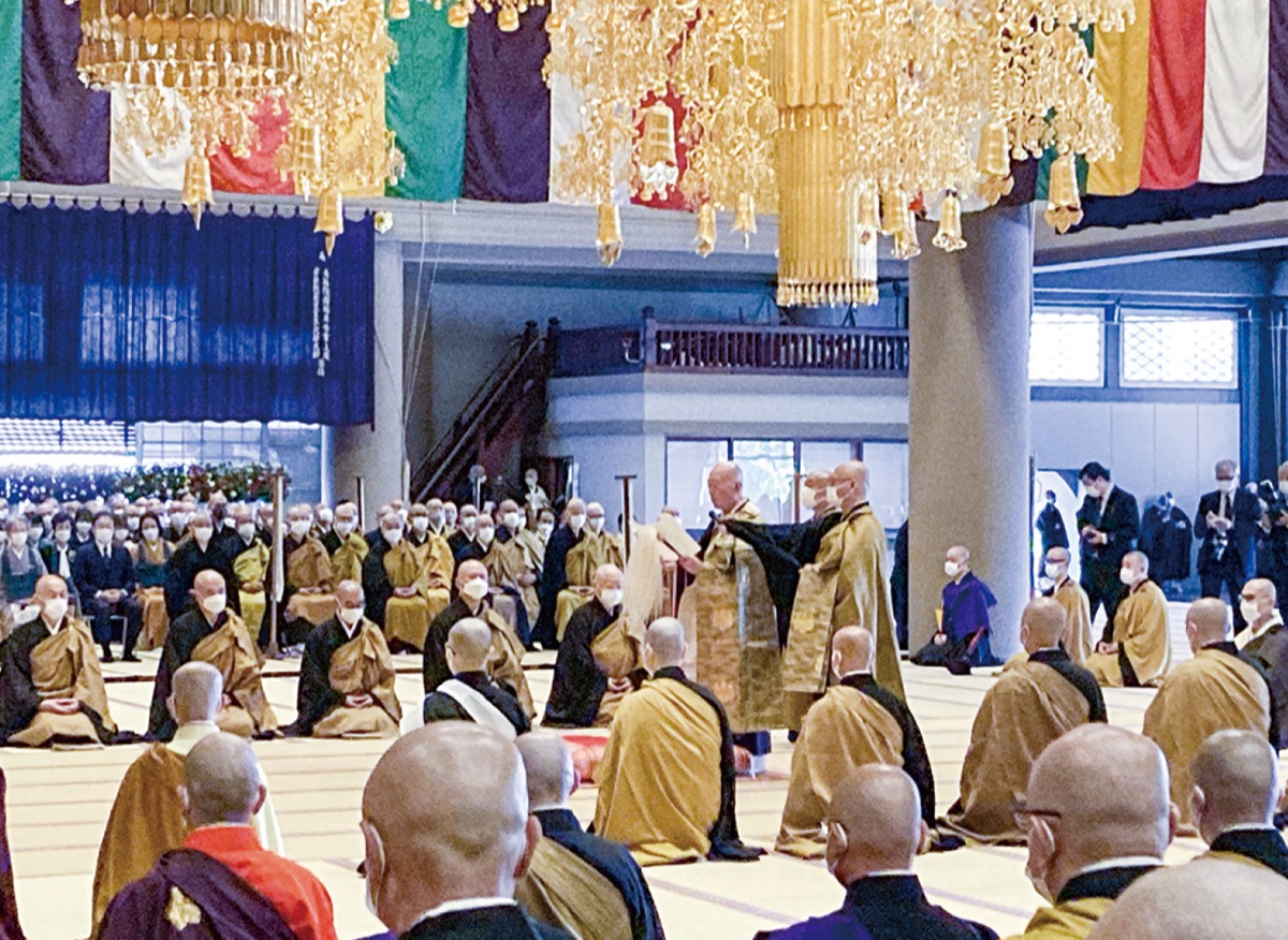 晋山開堂式の様子