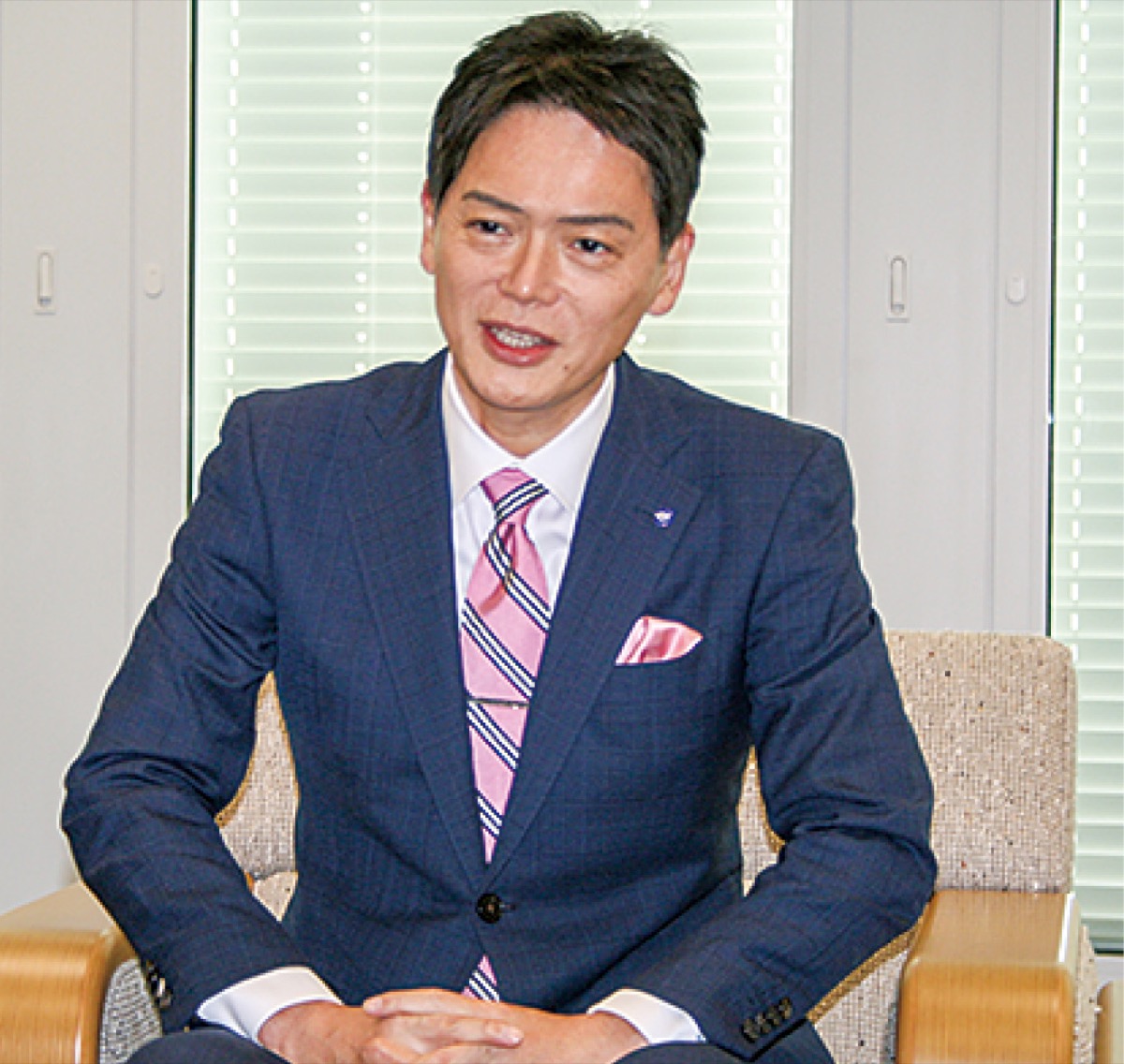 意気込みを語る山中市長