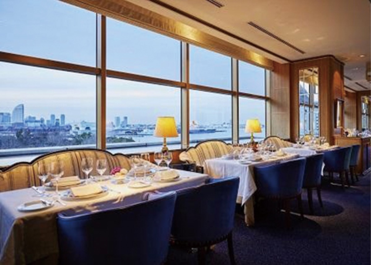 返礼品を提供するホテルニューグランド