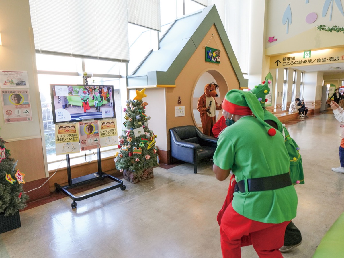 職員も楽しみ、温かい雰囲気に