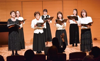 4月の鶴見区教室1周年記念コンサートの様子