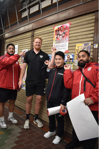 左から知念雄選手、サム・ケアード選手、山菅一史選手、ネスタ・マヒナ選手