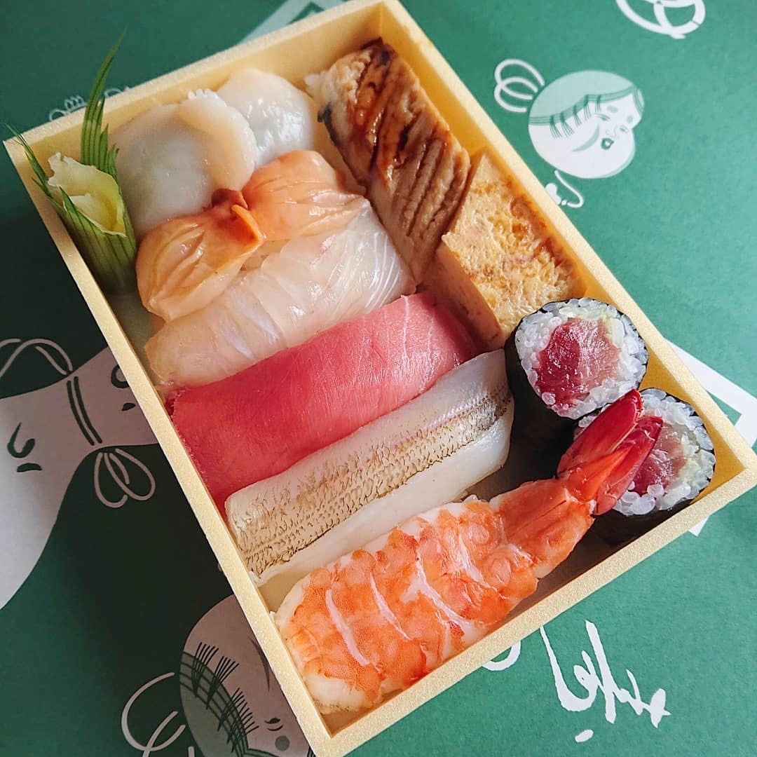 あっとほーむデスク