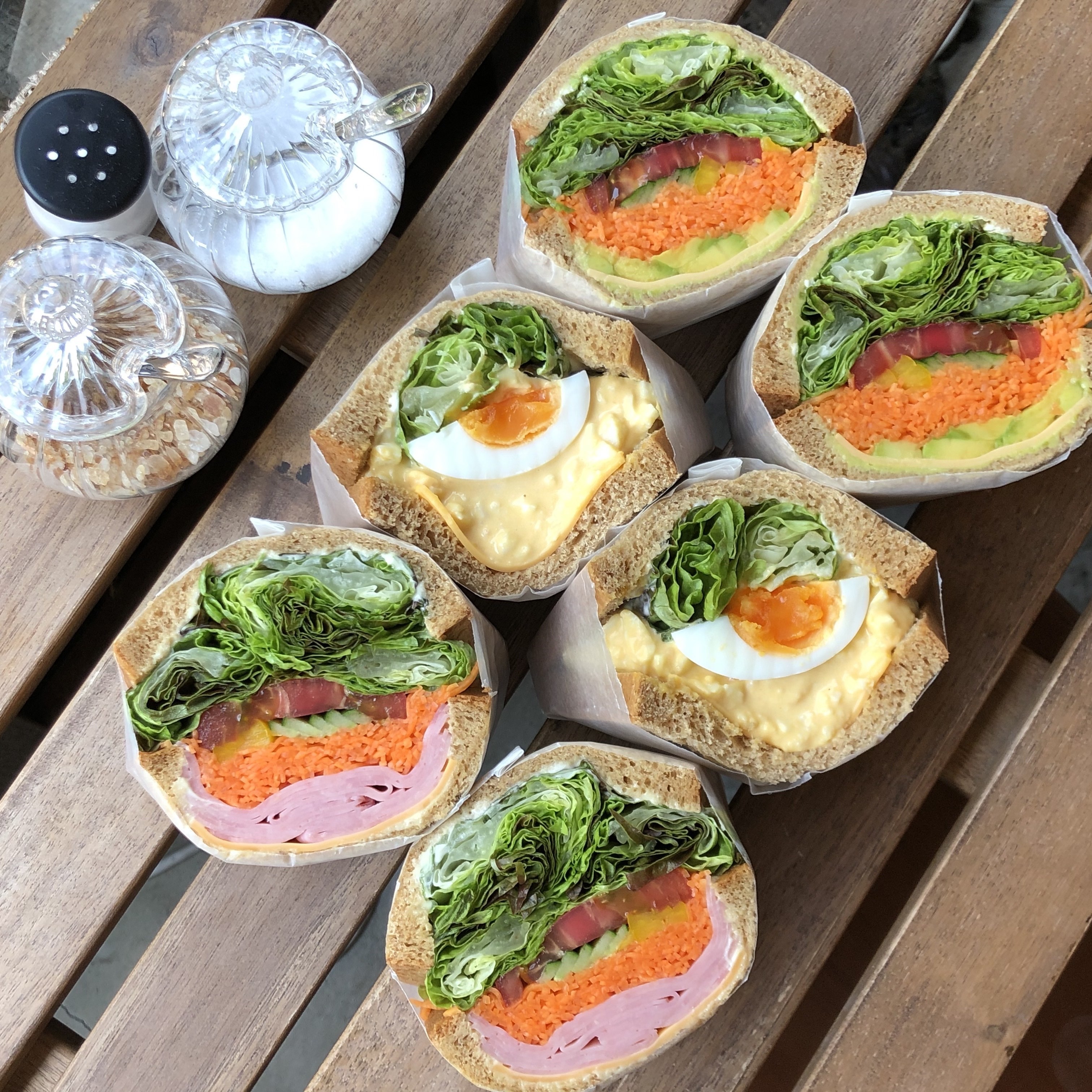 あっとほーむデスク