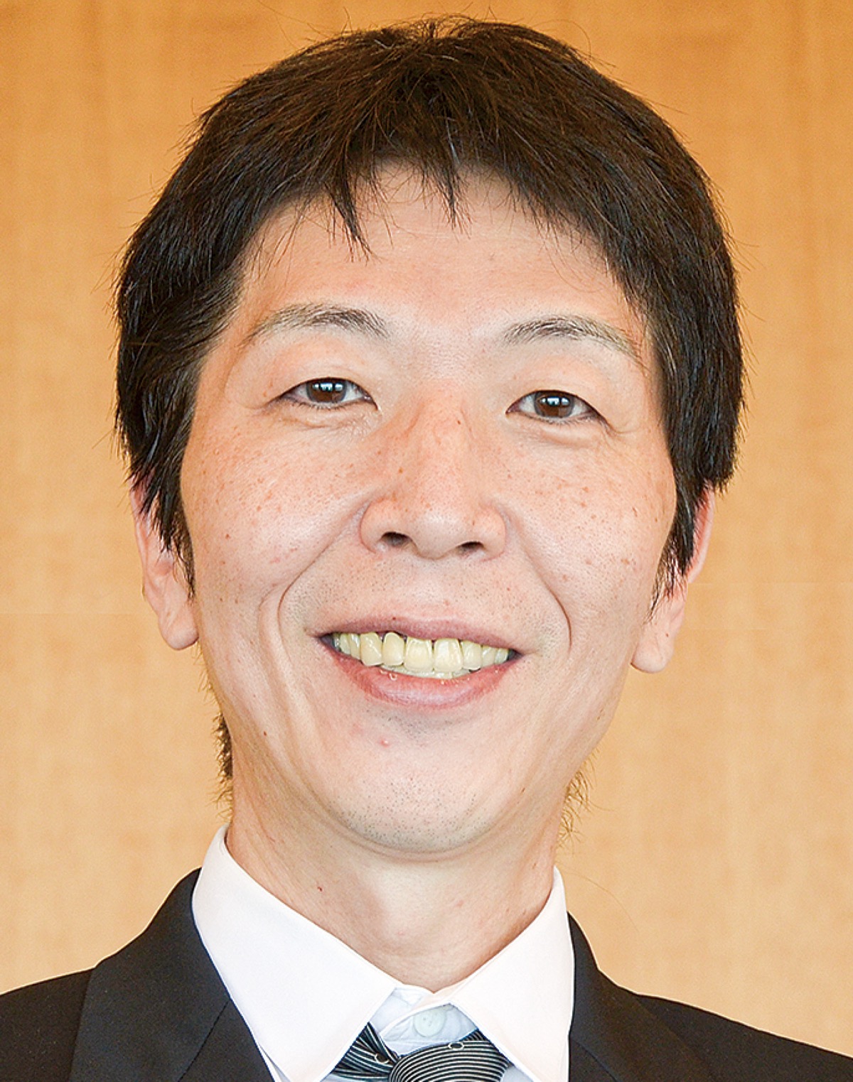 前田 知洋さん (写真1)