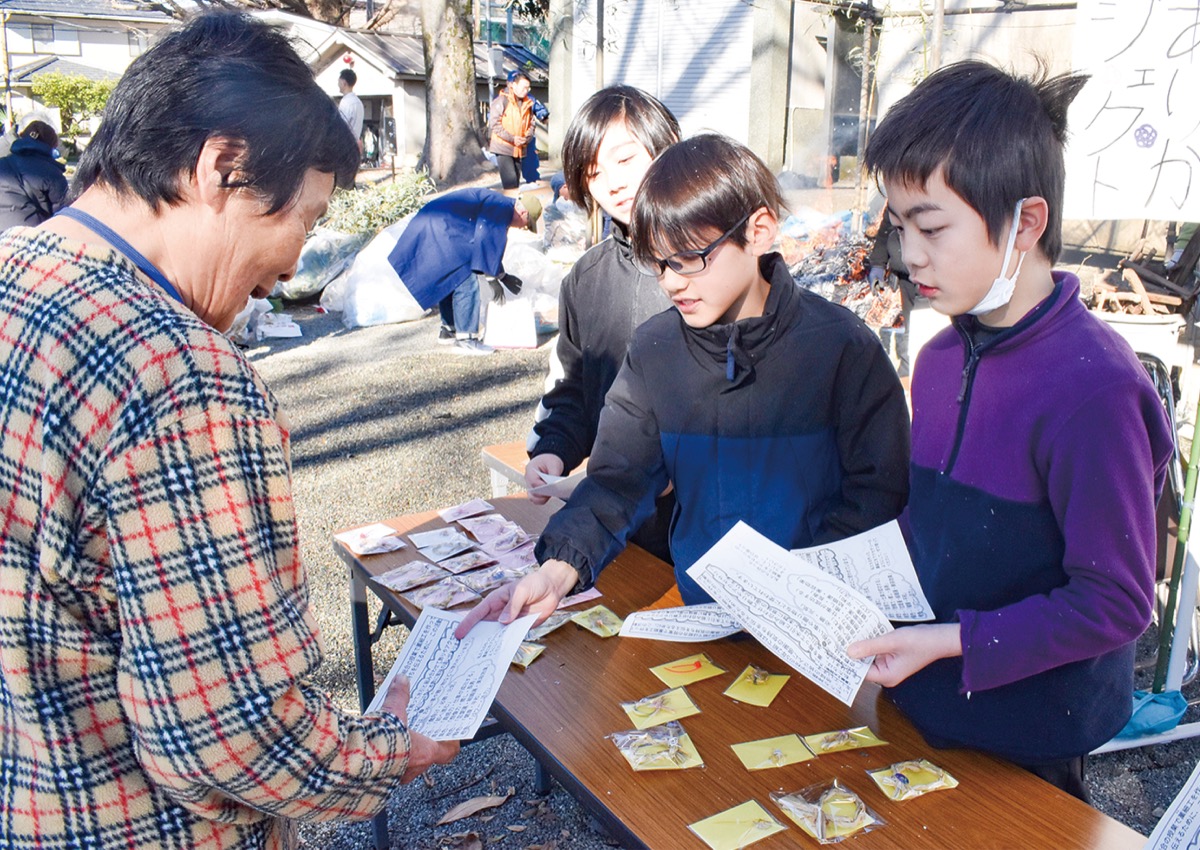 わら細工で感謝伝える