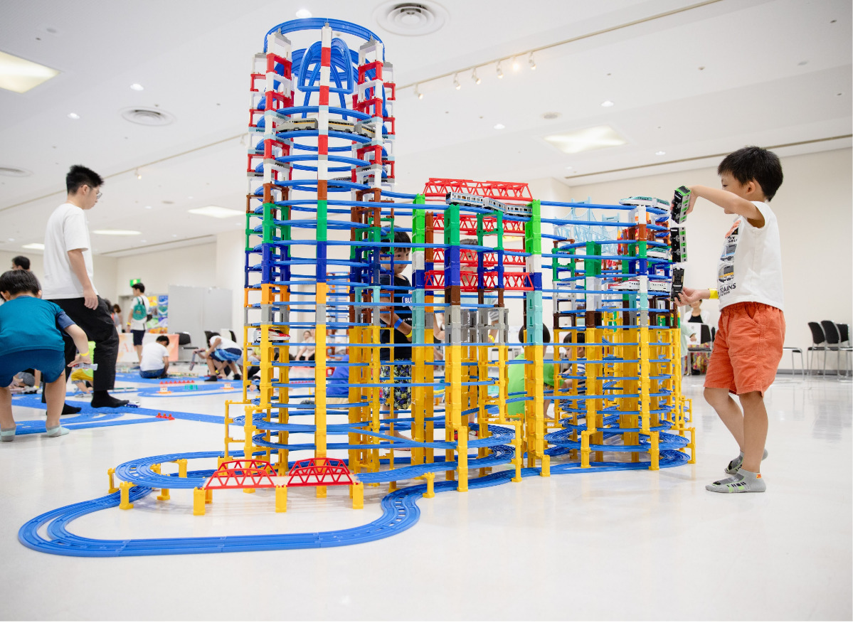 でんしゃであそぼう!横浜ベイシェラトン版