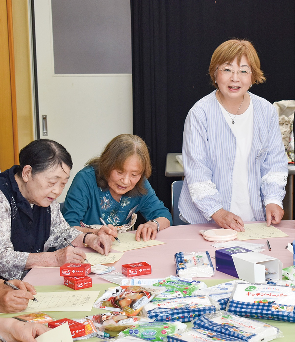 地域カフェで一杯
