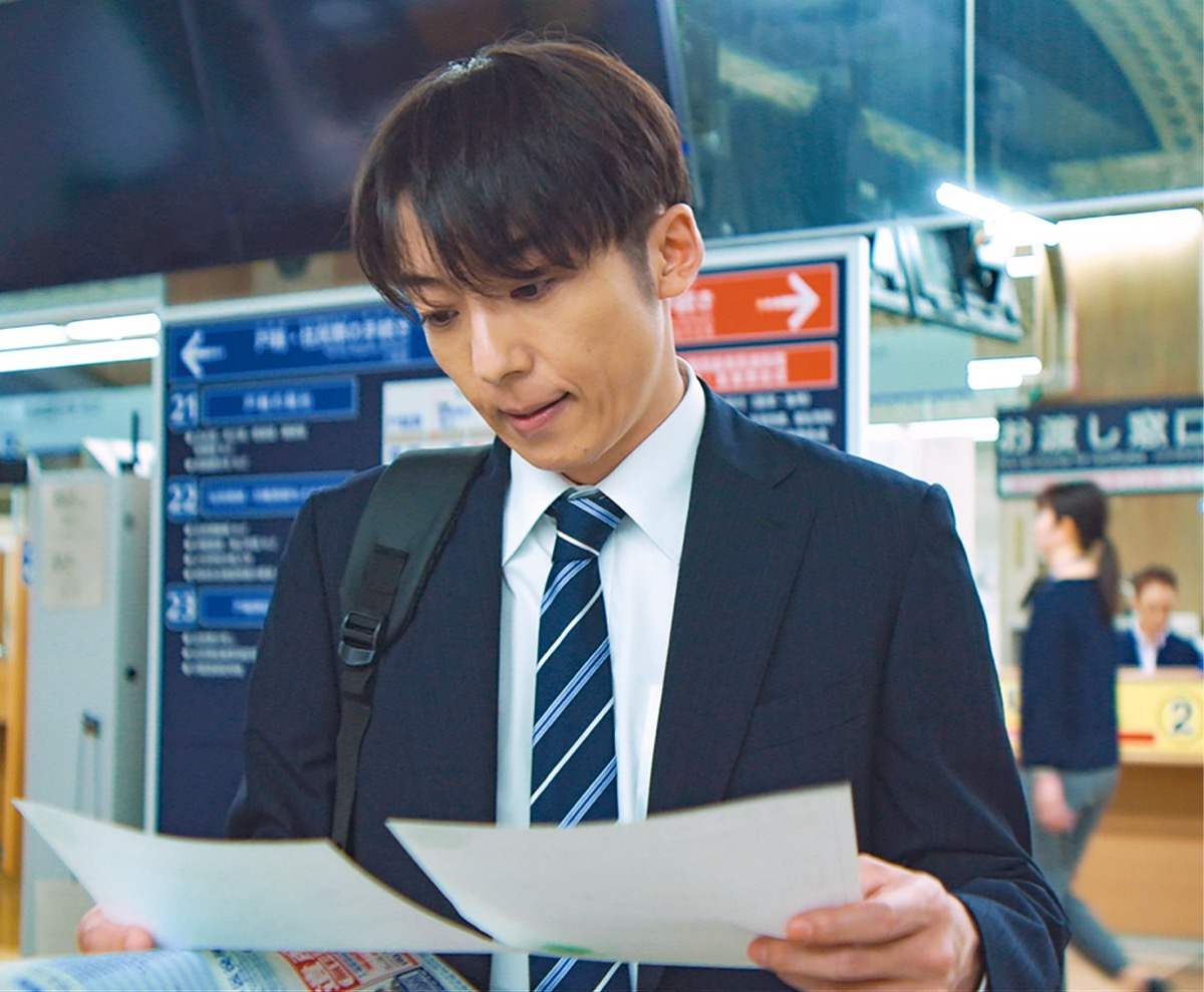 中区役所での撮影シーン(C)２０２６利重 剛