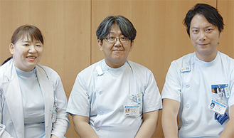 診療放射線技師の山本文子さん、佐藤寛之さん、小川泰良さん（左から）