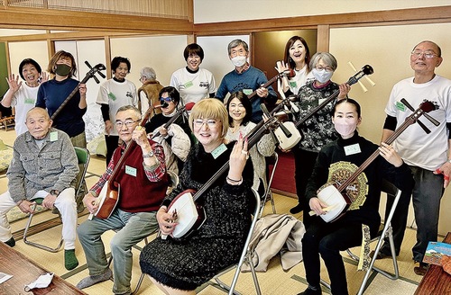 体験会の参加者ら